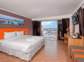 Royal Crown Hotel & Palm Spa Resort