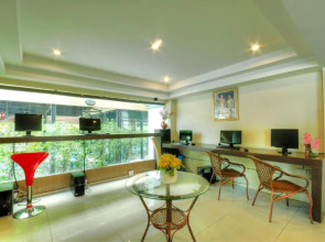 BS Premier Airport Hotel