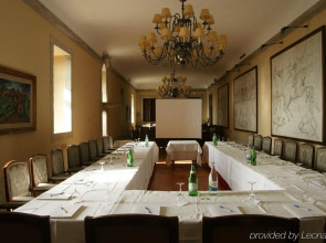 Pousada Castelo de Palmela - Historic Hotel