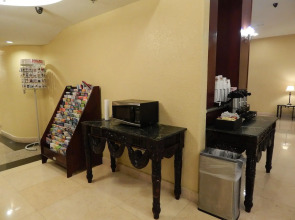 North Miami Beach Gardens Inn & Suites