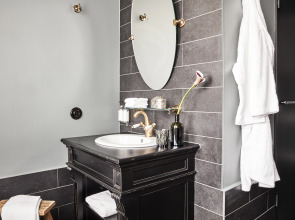 Sir Savigny Hotel, part of Sircle Collection