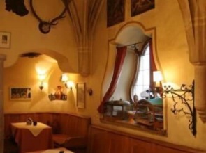 Alpenrose Traditionsgasthof Mittenwald