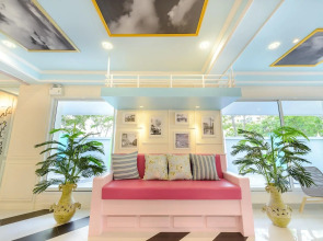 The Tint at Phuket town