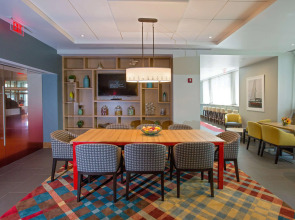 Hilton Philadelphia at Penn's Landing