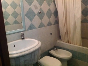 Vittoria & Botel Inn