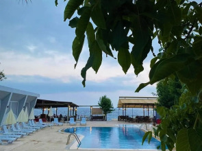 Uğur Beach Hotel