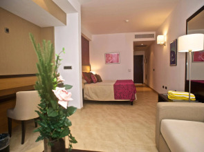 Occidental Roca Negra – Adults Only