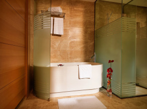 Отель Bilgah Beach