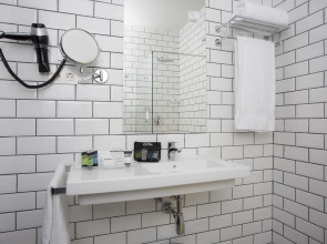 Casual Vintage Valencia Hotel