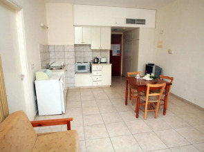 New York Plaza Hotel Apartments