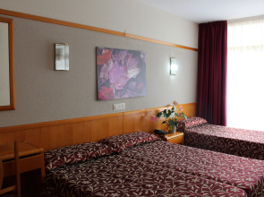 Отель Esplendid