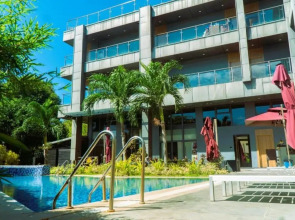 Vienna Hotel (Newly Renovated 2025)