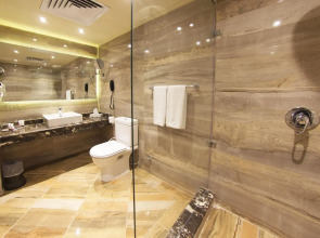 Pyramisa Suites Hotel Cairo