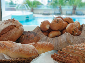 Leonardo City Tower Hotel Tel Aviv