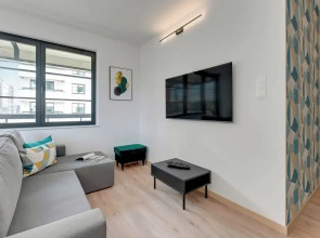 Doki Living - Foodhall & Parking by Downtown Apartments