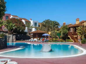 Apartamentos Oasis San Antonio