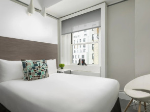 Paramount Times Square – A Generator Hotel