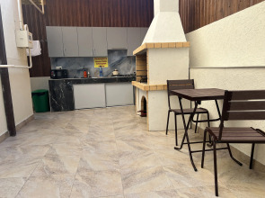 Адонис (Дивноморское)