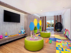 Отель Grand Mercure Bali Seminyak