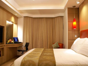 Stanford Hillview Hotel