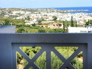 Romantica Hotel Apartments