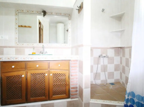 1056 Cortijo Cecilio