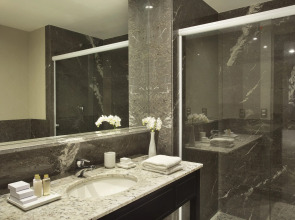 Windsor California Copacabana