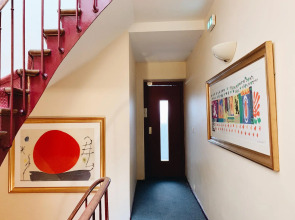 Отель Bellevue Paris Montmartre