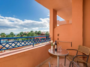 Отель Oh Nice Caledonia