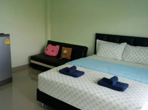 Ocean View Resort - Koh Sichang