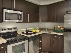 AKA Rittenhouse Square