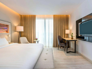 Novotel Phuket City Phokeethra Hotel