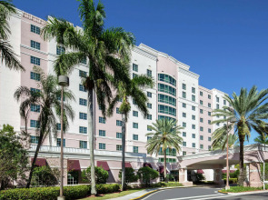 DoubleTree by Hilton Sunrise - Sawgrass Mills