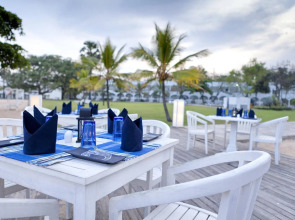 Trinco Blu by Cinnamon