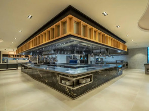 Отель Van der Valk Schiphol A4