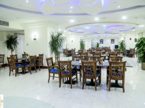 Rehana Plaza Hotel