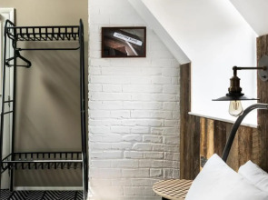 Publove The Rose & Crown