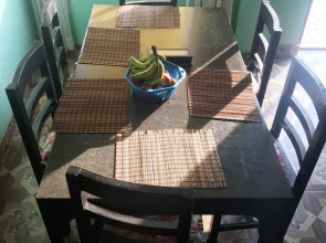 Sara's Backpackers Hotel