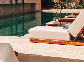 M Boutique Hotel - Designed for Adults