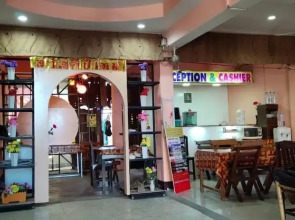 Adchara Mansion - Hostel