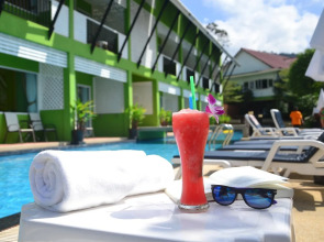 Khaolak C-nior Bungalows