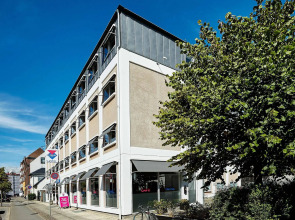 CABINN Express Hotel