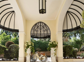 Aldrovandi Villa Borghese