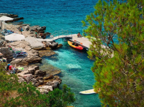 Gava Waterman Milna Resort