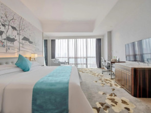 Shenzhen Huaqiang Plaza Hotel