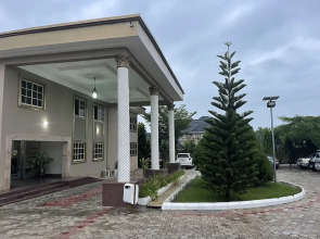 Western Sun International Hotel & Events Centre