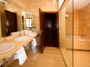 Отель Escuela Santa Cruz