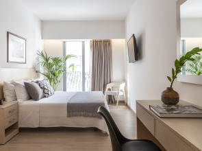 Gallery Suites & Residences, Piraeus