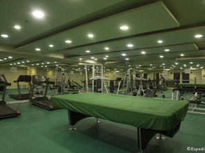 Regency Grand Suites