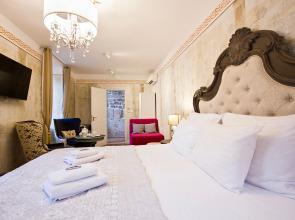 Plaza Marchi Old Town - MAG Quaint & Elegant Boutique Hotels